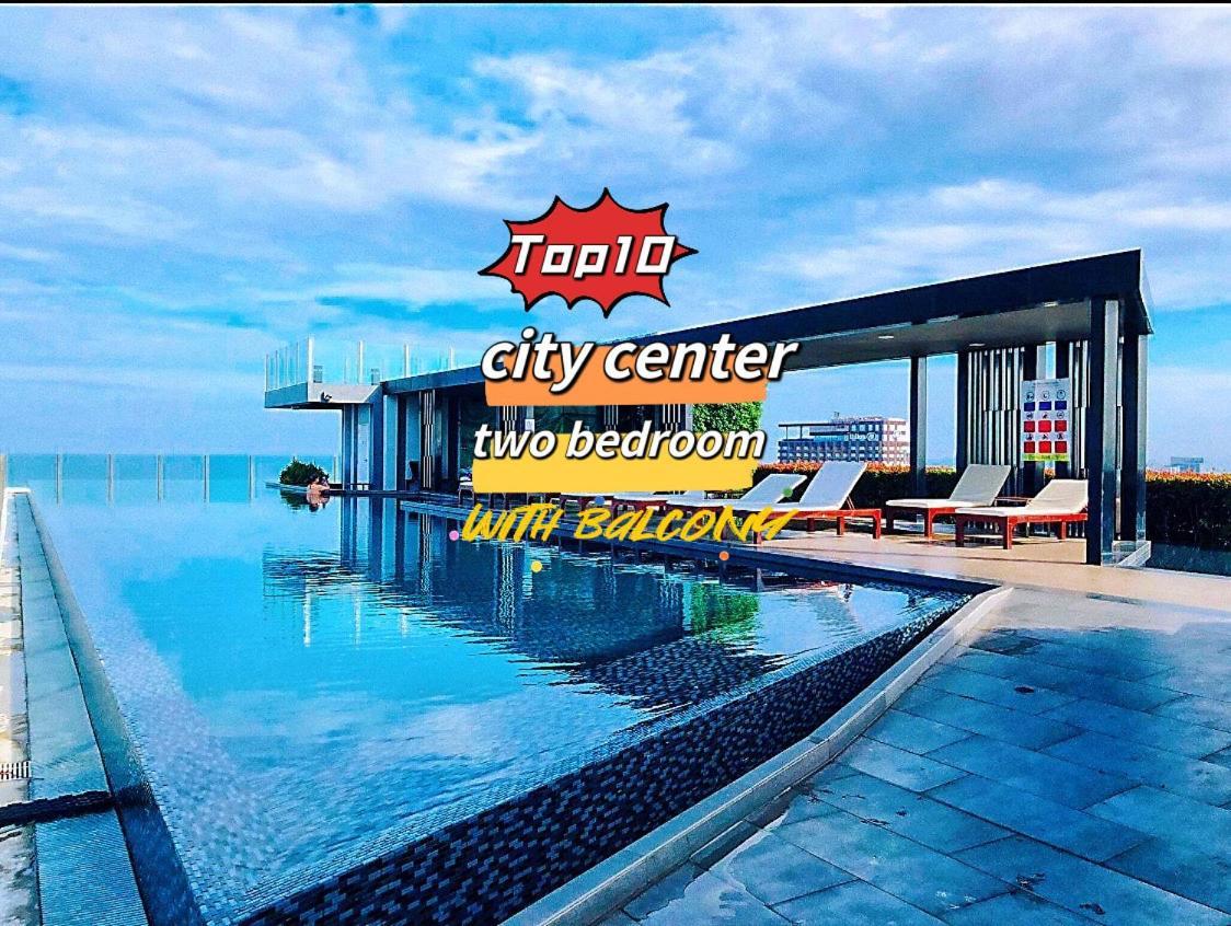 The Base Seaview Holiday Inn Паттайя Экстерьер фото